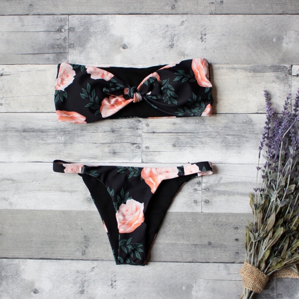 NWOT FLORAL BIKINI